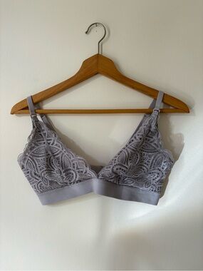 🤱 Nursing Lace Wireless Bralette Old navy